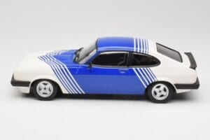 Ford Capri Mk2 3.0 White with Blue Stripes Minichamps 1:18 155788600 Diecast — photo 3 of 6