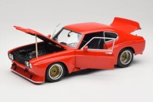 Ford Capri RS 3100 Signal Red Minichamps 1:18 180748001 Diecast — photo 2 of 8