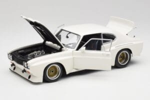 Ford Capri RS 3100 White Limited Edition Minichamps 1:18 183748003 Diecast — photo 2 of 8