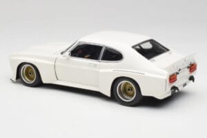 Ford Capri RS 3100 White Limited Edition Minichamps 1:18 183748003 Diecast — photo 7 of 8
