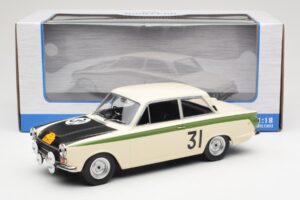 Ford Cortina Lotus #31 J. Ickx / G. Staepelaere Marathon de la Route 1966 MCG 1:18 MCG18436R Diecast — photo 6 of 6