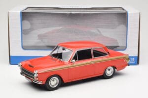 Ford Cortina Lotus Red & Gold Stripe MCG 1:18 MCG18532 Diecast — photo 6 of 6