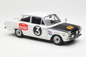 Ford Cortina Mk1 #3 P. Hughes / B. Young African Safari Rally 1964 AUTOart 1:18 86428 Diecast — photo 6 of 8