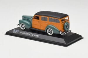 Ford Deluxe Woody Forest Green Minichamps 1:43 FORD20002 Diecast — photo 3 of 4
