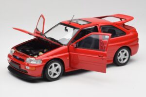 Ford Escort RS Cosworth Radiant Red Minichamps 1:18 150089021 Diecast — photo 2 of 8
