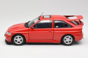 Ford Escort RS Cosworth Radiant Red Minichamps 1:18 150089021 Diecast — photo 4 of 8