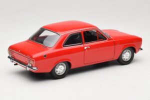 Ford Escort Mk1 Street Red Minichamps 1:18 100081001 Diecast — photo 3 of 8
