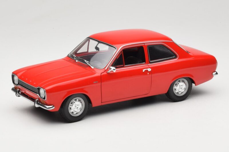 Ford Escort Mk1 Street Red Minichamps 1:18 100081001 Diecast