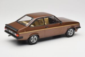 Ford Escort Mk2 RS 2000 Brown Metallic MCG 1:18 MCG18530 Diecast — photo 2 of 6