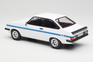 Ford Escort Mk2 RS 2000 White MCG 1:18 MCG18439 Diecast — photo 5 of 6