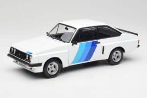Ford Escort Mk2 RS 2000 X-Pack Diamond White & Blue Decor MCG 1:18 MCG18351 Diecast
