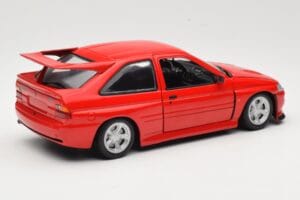 Ford Escort Mk5 RS Cosworth Red UT Models 1:18 180082102 Diecast — photo 3 of 8