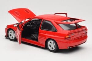 Ford Escort Mk5 RS Cosworth Red UT Models 1:18 180082102 Diecast — photo 5 of 8