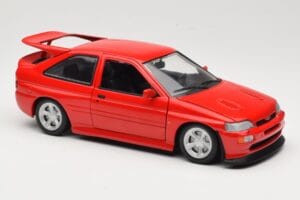 Ford Escort Mk5 RS Cosworth Red UT Models 1:18 180082102 Diecast — photo 6 of 8