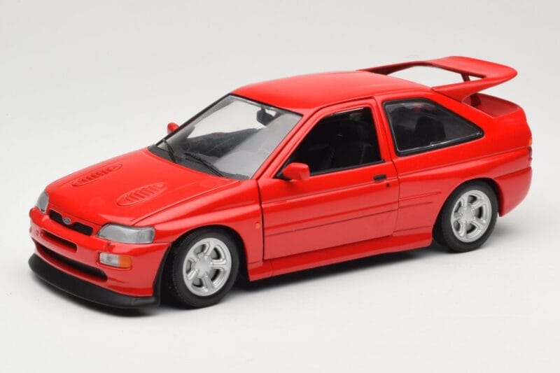 Ford Escort Mk5 RS Cosworth Red UT Models 1:18 180082102 Diecast