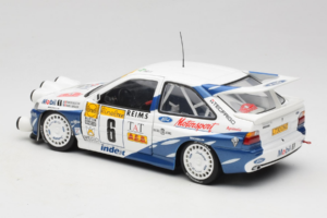 Ford Escort RS Cosworth Mobil 1 #6 F. Delecour / D. Grataloup Rally Monte Carlo Night Version Winner 1994 UT Models 1:18 3945 — photo 7 of 8