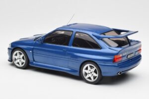 Ford Escort RS Cosworth Blue IXO 1:18 18CMC180 Diecast — photo 5 of 6