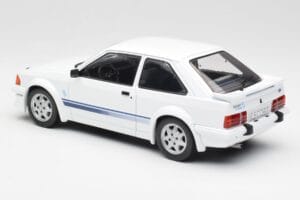 Ford Escort RS Turbo White MCG 1:18 MCG18419 Diecast — photo 5 of 6