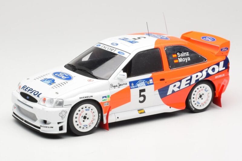 Ford Escort WRC #5 C. Sainz / L. Moya Winner Acropolis Rally 1997 IXO 1:18 18RMC172A Diecast