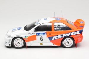 Ford Escort WRC #6 A. Schwarz / M. Giraudet Acropolis Rally 1997 IXO 1:18 18RMC172B Diecast — photo 3 of 6