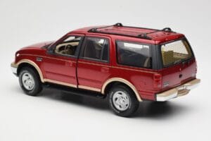 Ford Expedition Eddie Bauer Red Metallic UT Models 1:18 22711 Diecast — photo 7 of 8