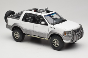 Ford Expedition Himalaya White AUTOart 1:18 72781 Diecast — photo 6 of 8