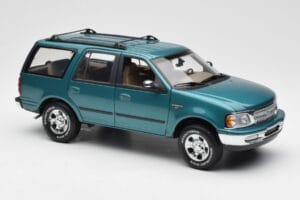 Ford Expedition XLT Green Metallic UT Models 1:18 22717 Diecast — photo 6 of 8