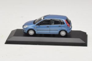 Ford Fiesta Mk5 4-Door Light Blue Minichamps 1:43 FIESTA002 Diecast