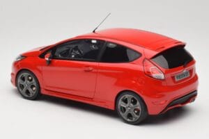 Ford Fiesta ST Mk7 Race Red Otto 1:18 OT1087 Resin — photo 5 of 6