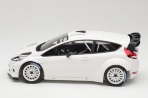 Ford Fiesta RS WRC Street Mk7 White Minichamps 1:18 151110890 Diecast — photo 3 of 6