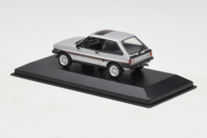 Ford Fiesta XR2 Silver Minichamps 1:43 400085160 Diecast — photo 3 of 4