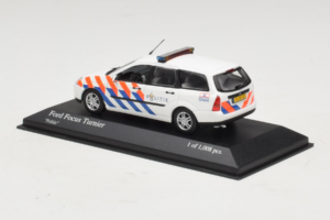 Ford Focus Turnier Politie Minichamps 1:43 430087092 Diecast — photo 3 of 4