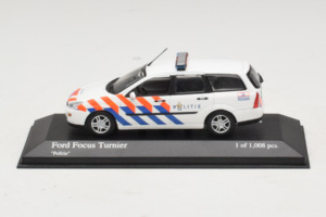 Ford Focus Turnier Politie Minichamps 1:43 430087092 Diecast