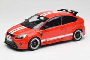 Ford Focus RS LM Classic Edition Race Red 1967 Ford Mk IV Tribute Minichamps 1:18 100080067 Diecast