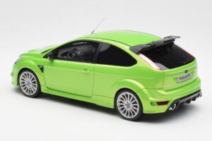 Ford Focus RS Mk2 Green Otto 1:18 OT381 Resin — photo 5 of 6