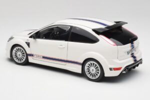 Ford Focus RS Mk2 LM Classic White Mk IIb Tribute Minichamps 1:18 100080167 Diecast — photo 7 of 8