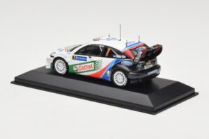 Ford Focus RS WRC #7 M. Martin / M. Park Winner Rally Catalunya 2004 Minichamps 1:43 400048497 Diecast — photo 3 of 4