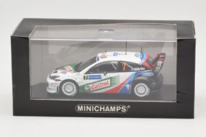 Ford Focus RS WRC #7 M. Martin / M. Park Winner Rally Catalunya 2004 Minichamps 1:43 400048497 Diecast — photo 4 of 4