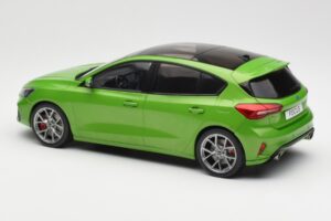 Ford Focus ST Mk4 Green MCG 1:18 MCG18452 Diecast — photo 5 of 6