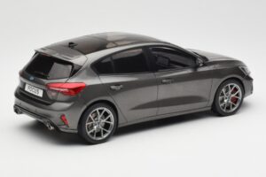 Ford Focus ST Mk4 Grey MCG 1:18 MCG18454 Diecast — photo 2 of 6