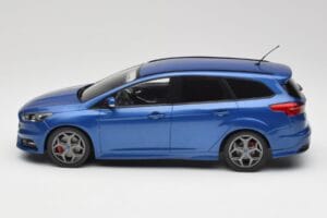 Ford Focus ST Turnier Mk3 Blue MCG 1:18 MCG18465 Diecast — photo 3 of 6