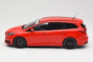 Ford Focus ST Turnier Mk3 Race Red MCG 1:18 MCG18466 Diecast — photo 3 of 6