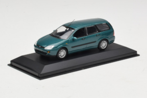 Ford Focus Mk1 Turnier Green Minichamps 1:43 FOCUS003 Diecast — photo 2 of 5