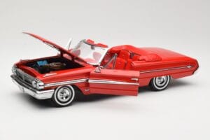 Ford Galaxie 500 Cabriolet Red Sun Star 1:18 1420 Diecast — photo 2 of 8