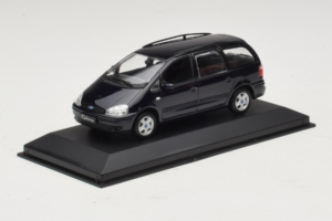 Ford Galaxy Mk2 Black Minichamps 1:43 GALAXY002 Diecast — photo 2 of 4