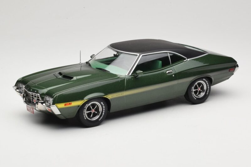 Ford Gran Torino Sport Green IXO 1:18 18CMC185 Diecast