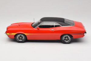Ford Gran Torino Sport Red IXO 1:18 18CMC263 Diecast — photo 3 of 6