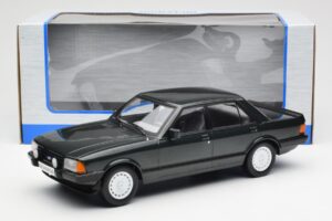 Ford Granada Mk2 2.8 Injection Dark Green MCG 1:18 MCG18263 Diecast — photo 6 of 6