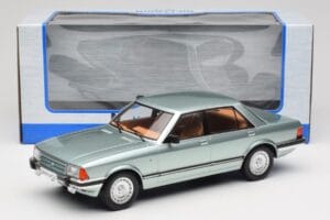 Ford Granada Mk2 2.8 Ghia Light Green Metallic MCG 1:18 MCG18535 Diecast — photo 6 of 6