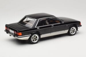 Ford Granada Mk2 2.8 Injection Gray Metallic MCG 1:18 MCG18536 Diecast — photo 2 of 6